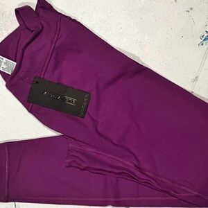 Tenacity Leo Leggings - Nebula